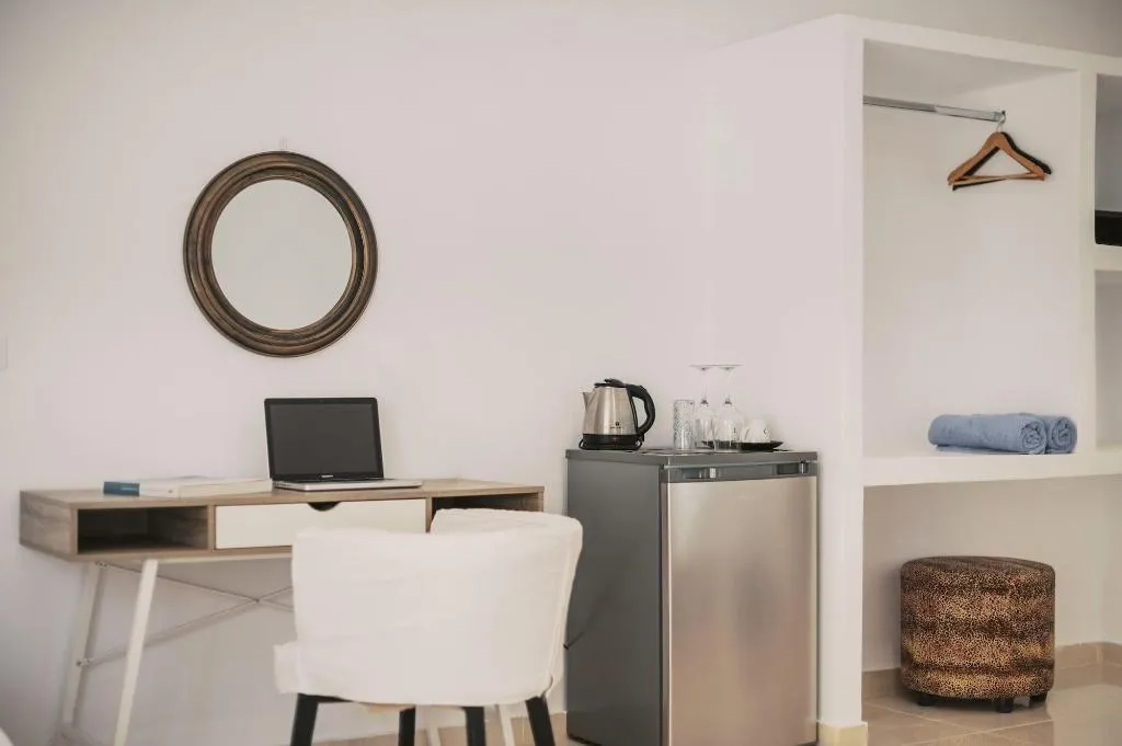 Room, Bamboo Suites, Rhodes