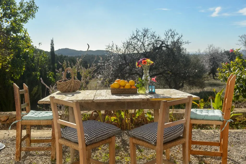 Double or Twin CAPACITY 4 Room, Agroturismo Can Prats, Ibiza