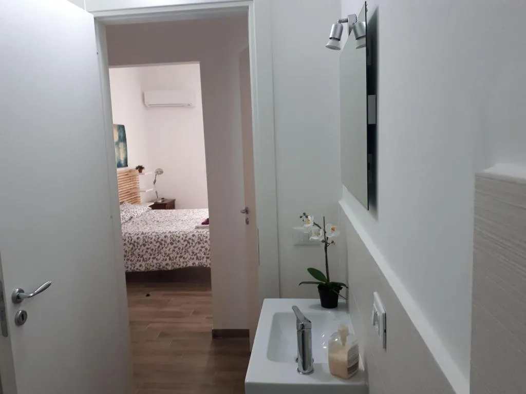 Room, The Norman Palace Guest House, Catania