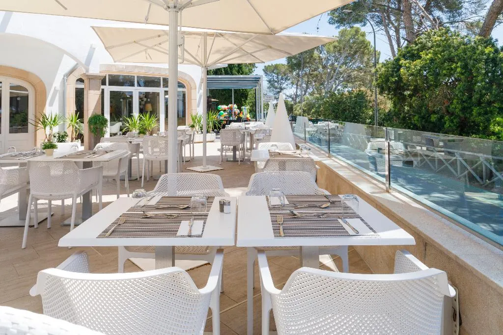 Terrace, Mar Hotels Alcanada, Majorca