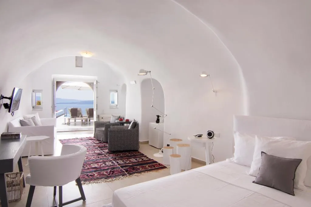 SUITE HONEYMOON Room, Santorini Secret Suites & Spa, Santorini