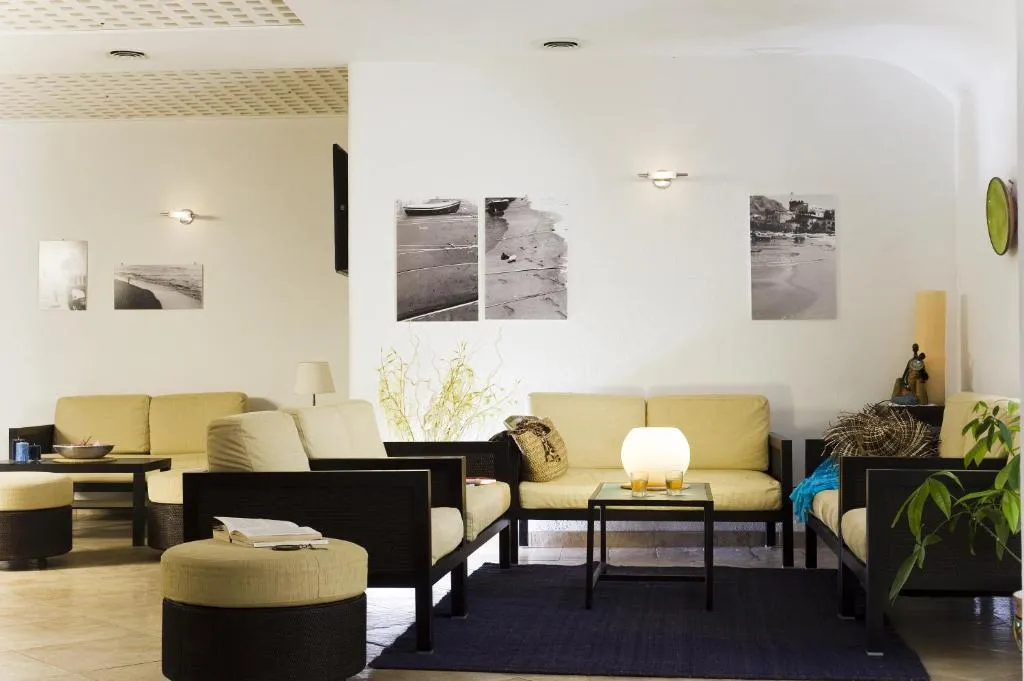 Lobby, Ideal, Naples