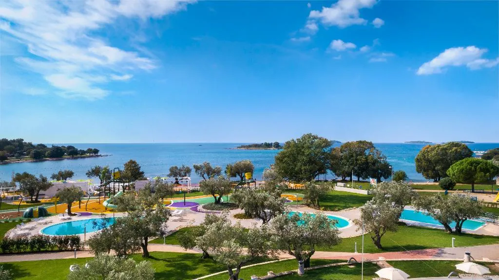 Pool, Polari Campsite Mobile Homes, Istria