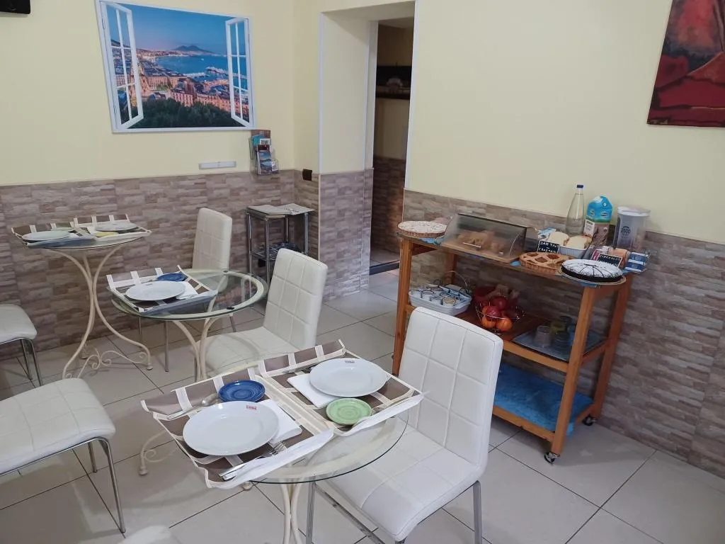 Restaurant, B&B Quattro Palazzi Napoli, Naples
