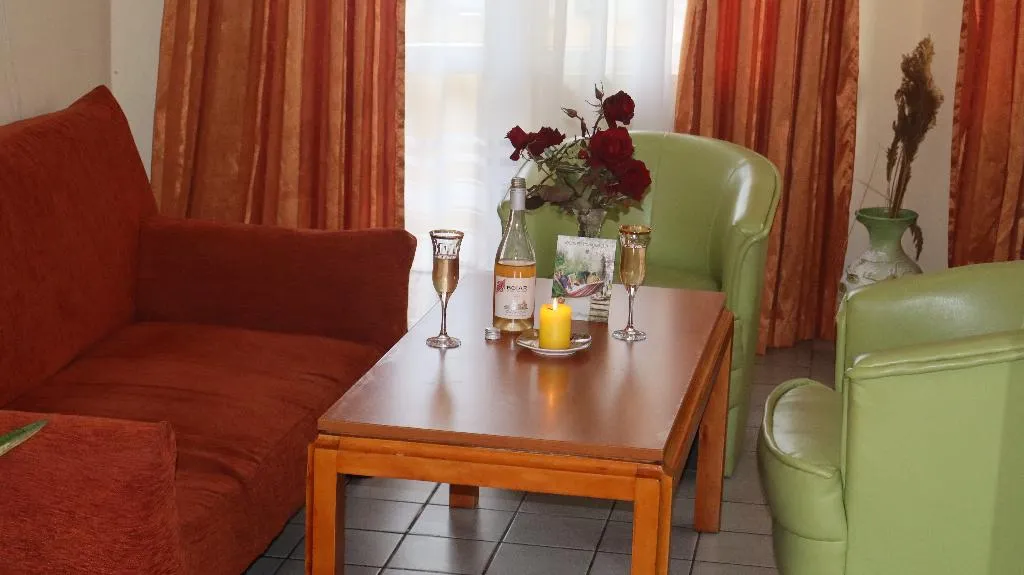 STUDIO KING BED ONE BEDROOM  Room, Palitra, Varna