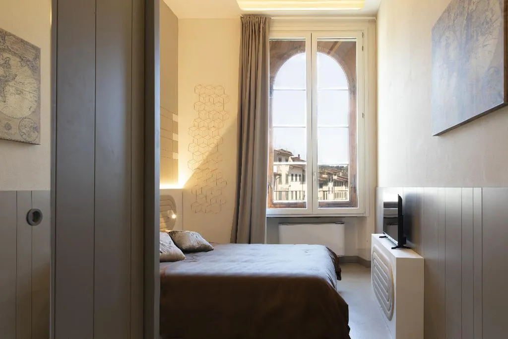 SUITE CAPACITY 7 Room, Palazzo dei Ciompi, Florence