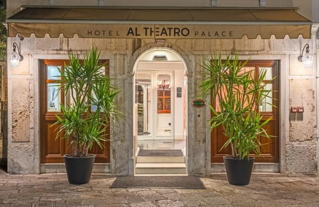 General view, Al Theatro Palace, Venice