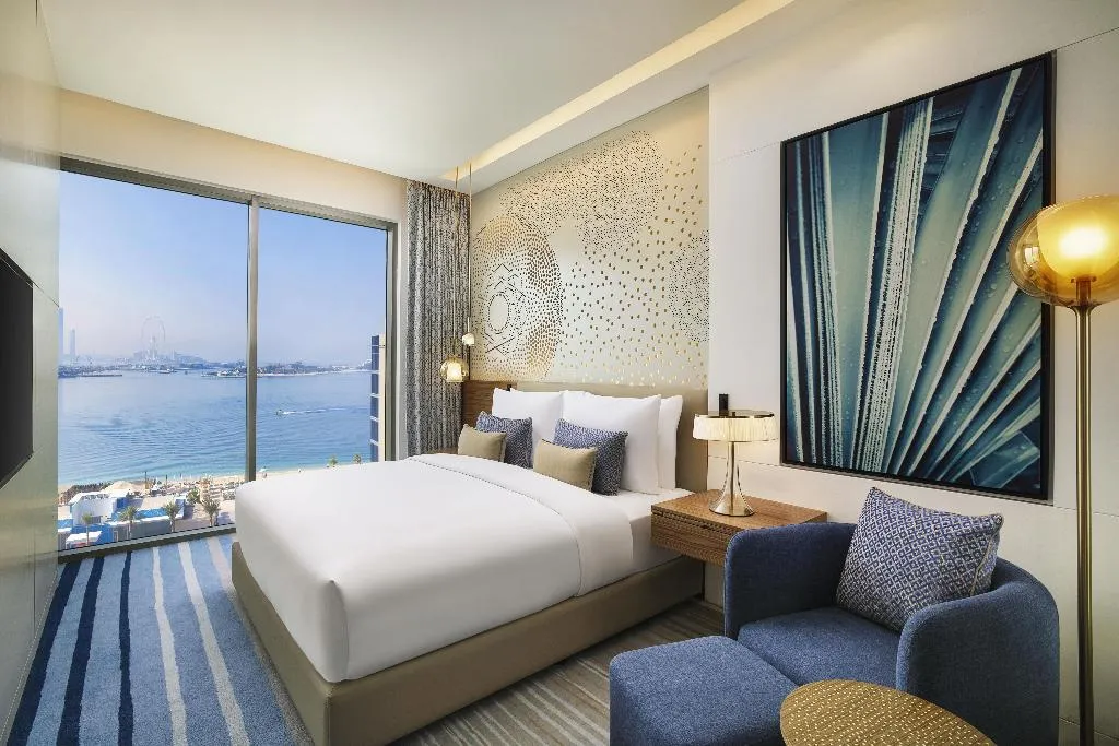 DOUBLE Accessible KING SIZE BED Room, Tumbi Ht Dubai The Palm, Tapestry Collec by Hilton, Dubai