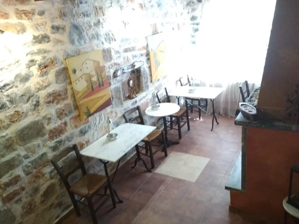 Restaurant, Agrotikon Cottage, Crete