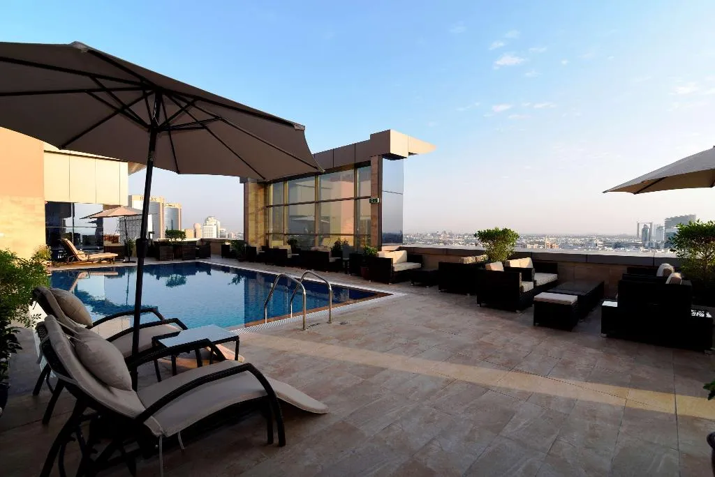 Pool, Best Western Plus Pearl Creek, Dubai