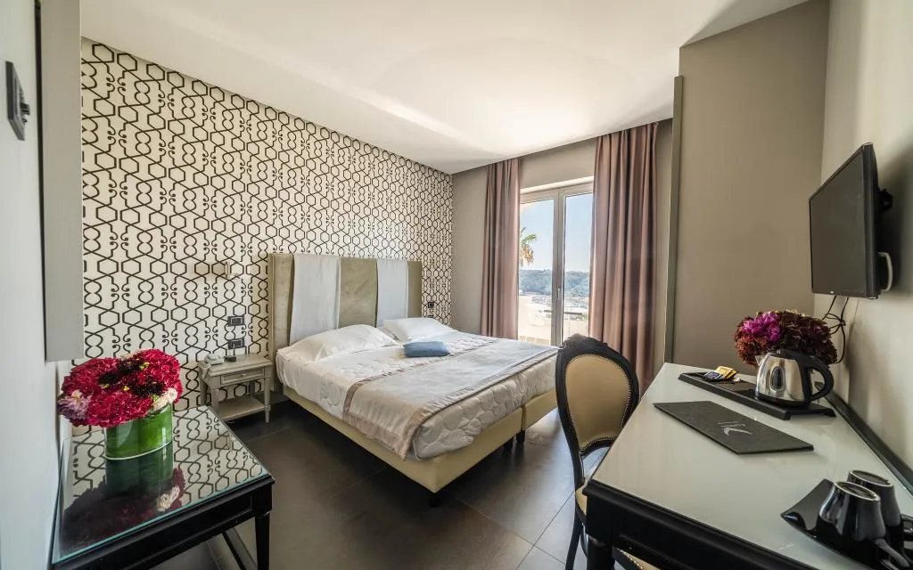 DOUBLE SUPERIOR Room, Il Gabbiano, Naples