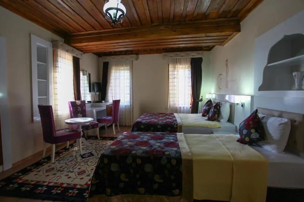 Room, Bacchus Pension, Antalya