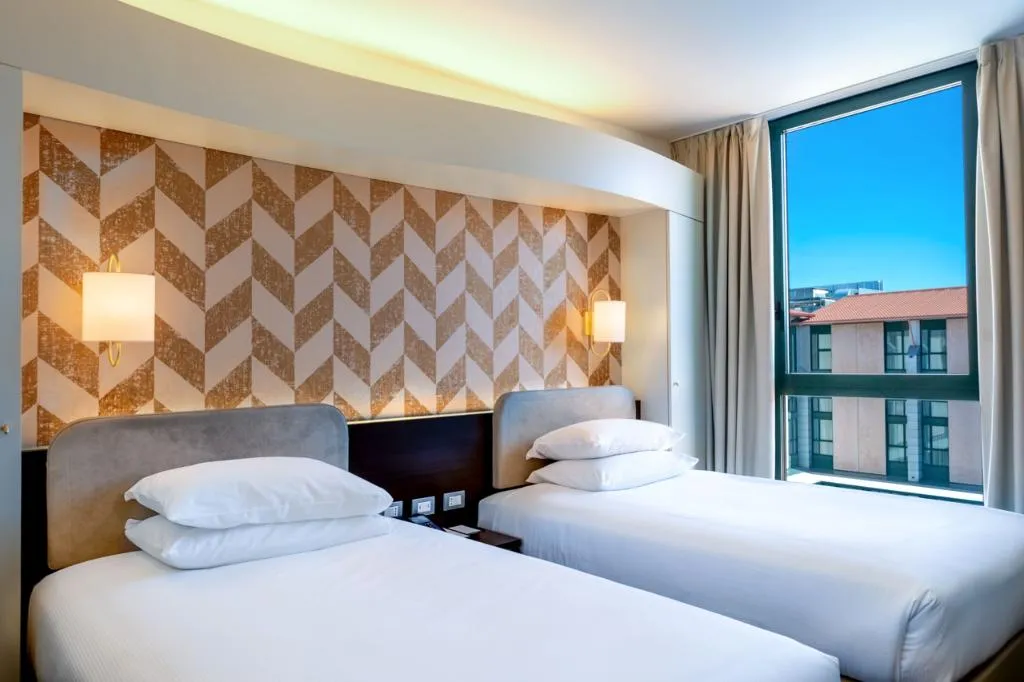 TWIN DELUXE Room, Doubletree by Hilton Milan Malpensa Solbiate Olona, Milan