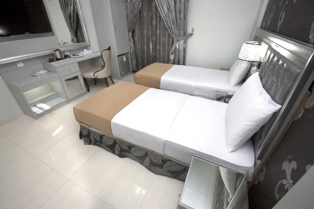 Double or Twin STANDARD Room, White Fort Hotel, Dubai