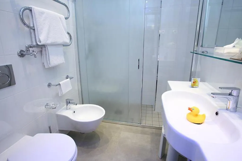 Room, Hotel Berna, Milan
