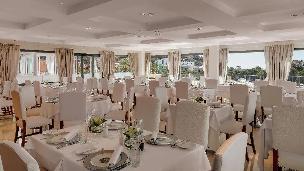 Restaurant, Steigenberger Hotel & Resort Camp de Mar, Majorca
