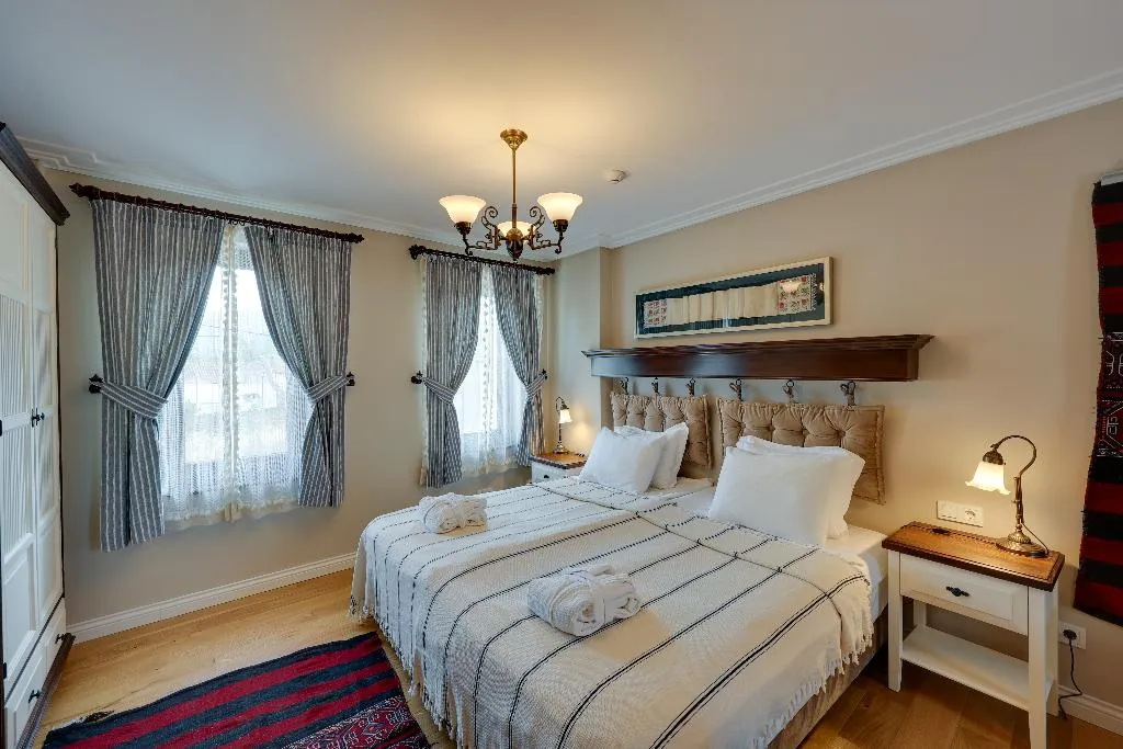 Double or Twin DELUXE GARDEN VIEW Room, Akanthus Hotel Ephesus, Izmir