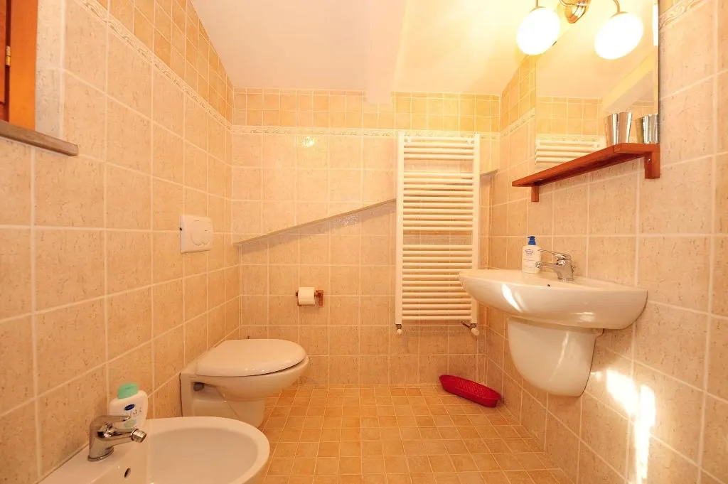 Room, C'era una volta B&B, Umbria
