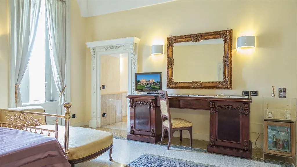 Room DELUXE PREMIUM Room, Villa Signorini Hotel, Naples