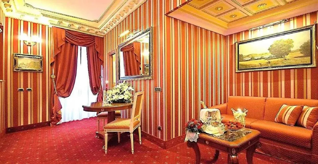 Room, Hotel Manfredi Suite In Rome, Rome