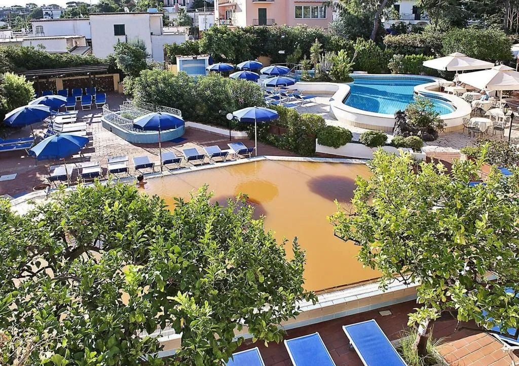 Pool, Royal Terme, Naples