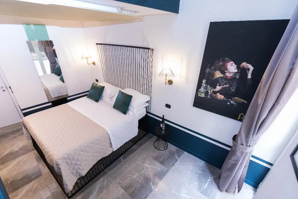 APARTMENT SUPERIOR Room, Il salotto della regina, Naples