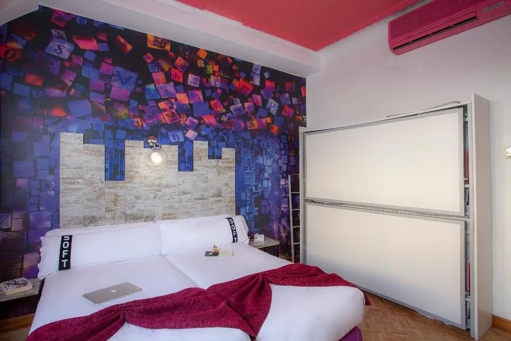 QUADRUPLE STANDARD Room, Casual del Teatro Madrid, Madrid