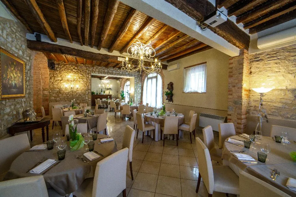 Restaurant, Palazzo Del Papa Agriturismo, Perugia