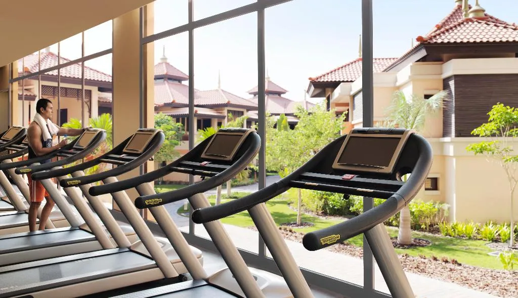 Sports and Entertainment, Anantara The Palm Dubai Resort, Dubai