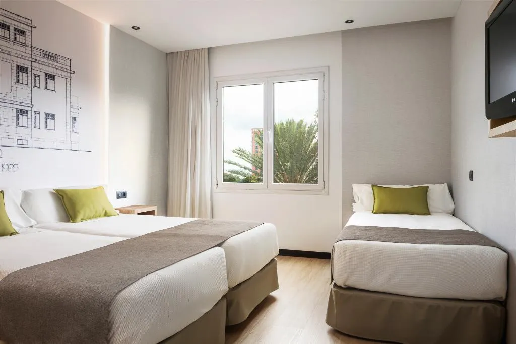 TRIPLE CLASSIC Room, Sercotel Parque Las Palmas, Gran Canaria