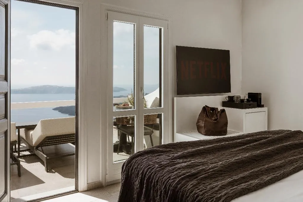 SUITE EXECUTIVE Room, Aqua Luxury Suites, Santorini