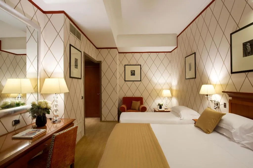TRIPLE EXECUTIVE Room, Starhotels Metropole, Rome