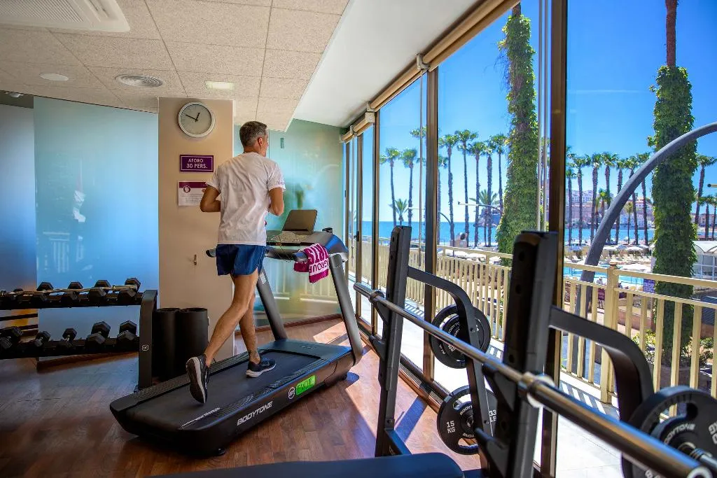 Sports and Entertainment, Hotel Servigroup Papa Luna, Valencia
