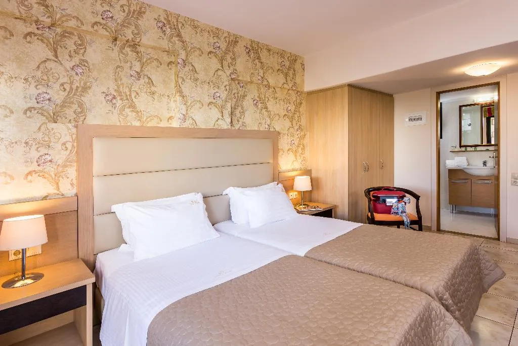 SUITE DELUXE Room, Pilot's Villas Luxury Suites, Crete