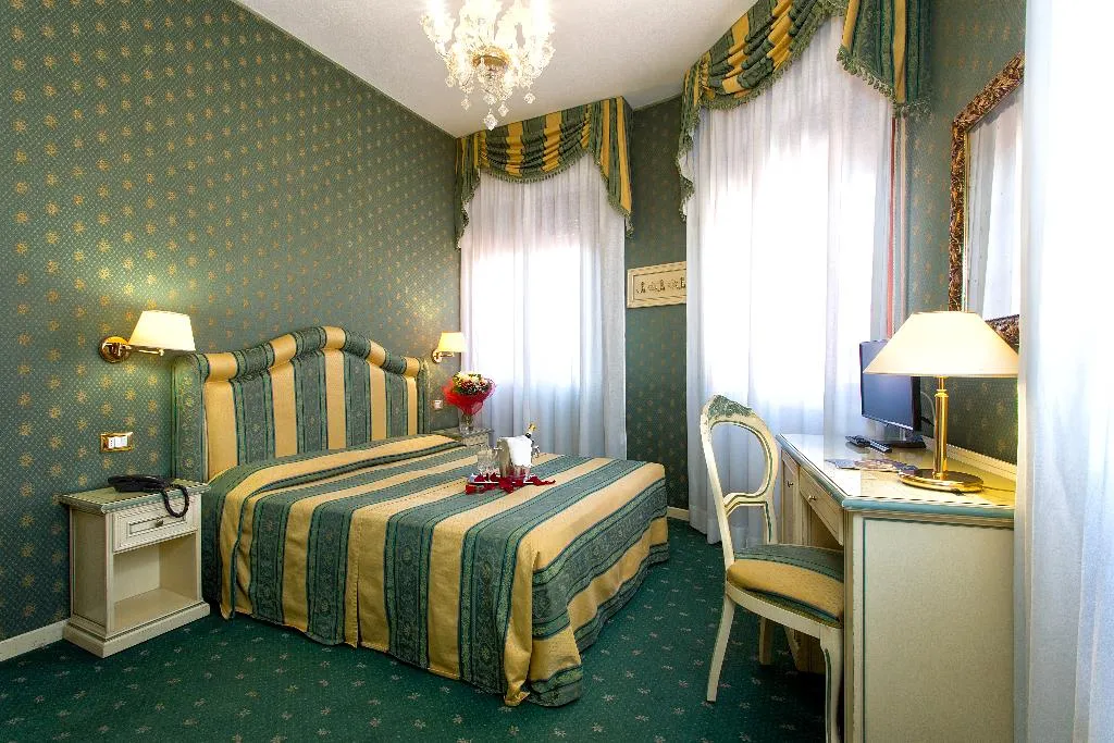 Room, Hotel Conterie, Venice