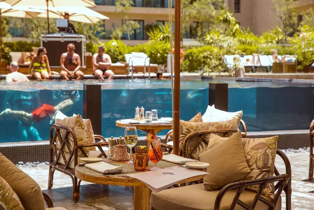 Pool, Radisson Blu Hotel Marrakech Carré Eden, Marrakech
