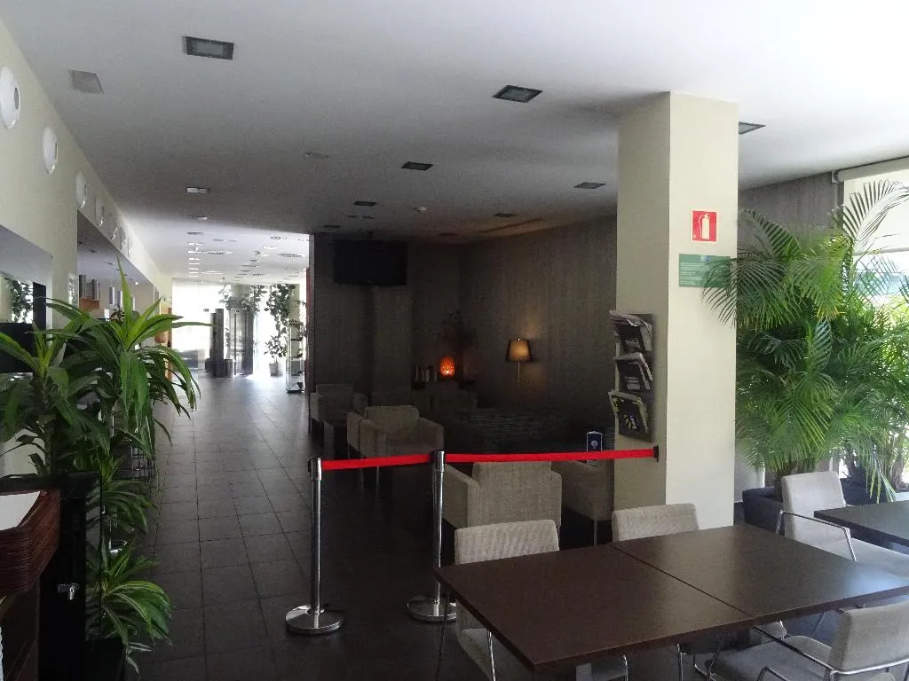 Lobby, Holiday Inn Express Barcelona - Sant Cugat, Barcelona