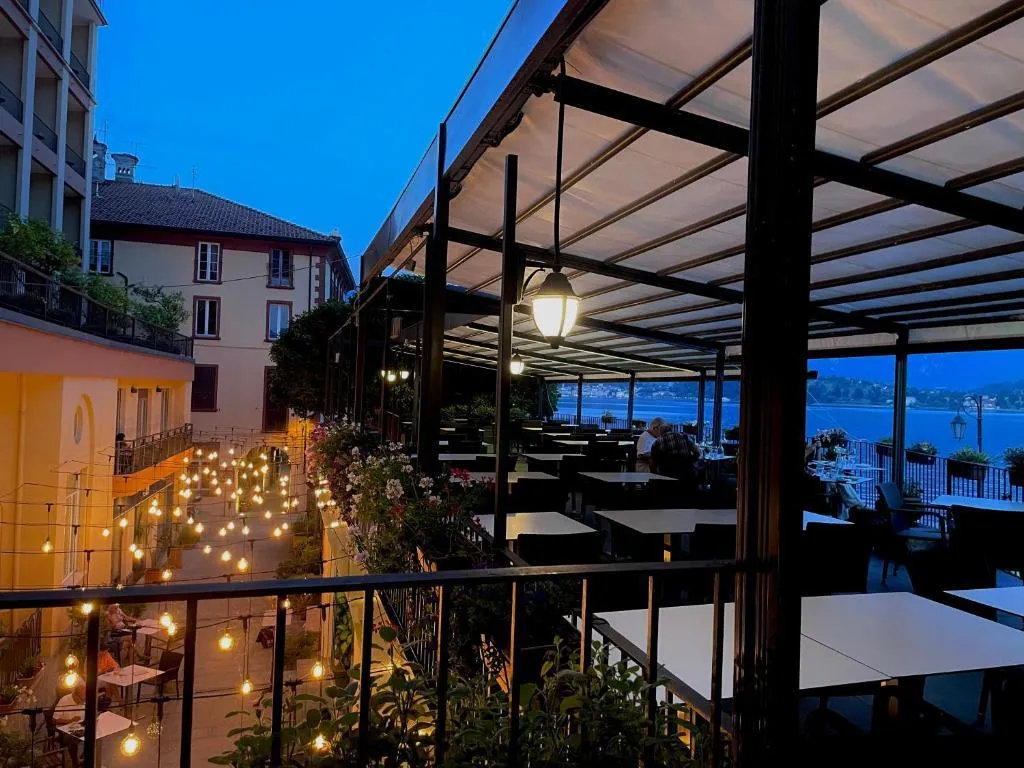 Lobby, Hotel Bazzoni et Du Lac, Milan