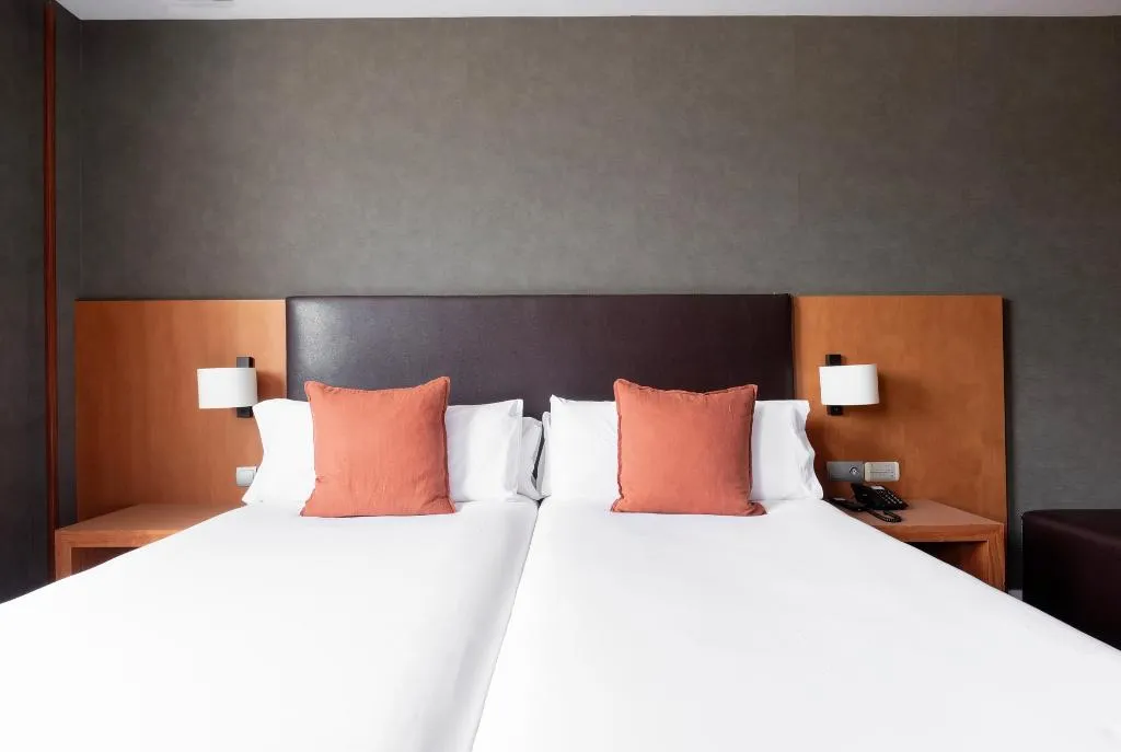 Double or Twin STANDARD Room, Hotel Sant Just, Barcelona