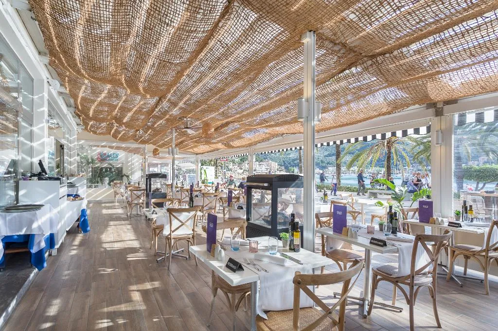 Restaurant, FERGUS Style Soller Beach, Majorca