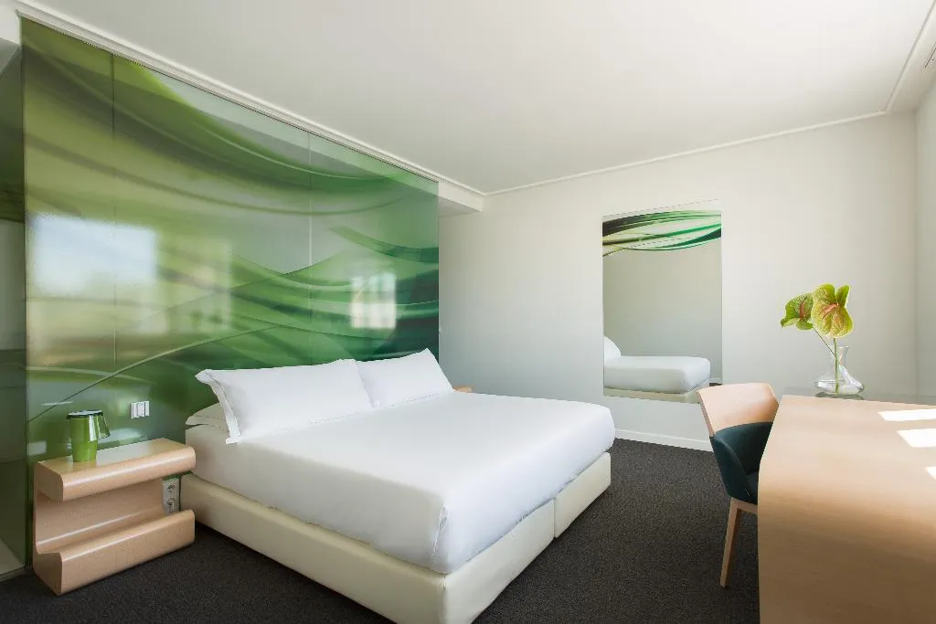 TRIPLE STANDARD Room, Room Mate Oscar, Madrid, Madrid