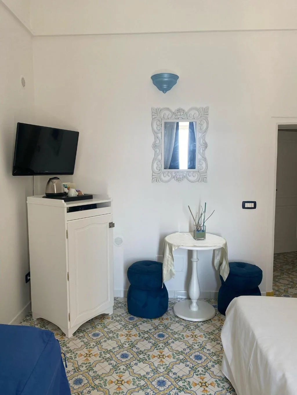 Room, Palazzo Talamo, Naples