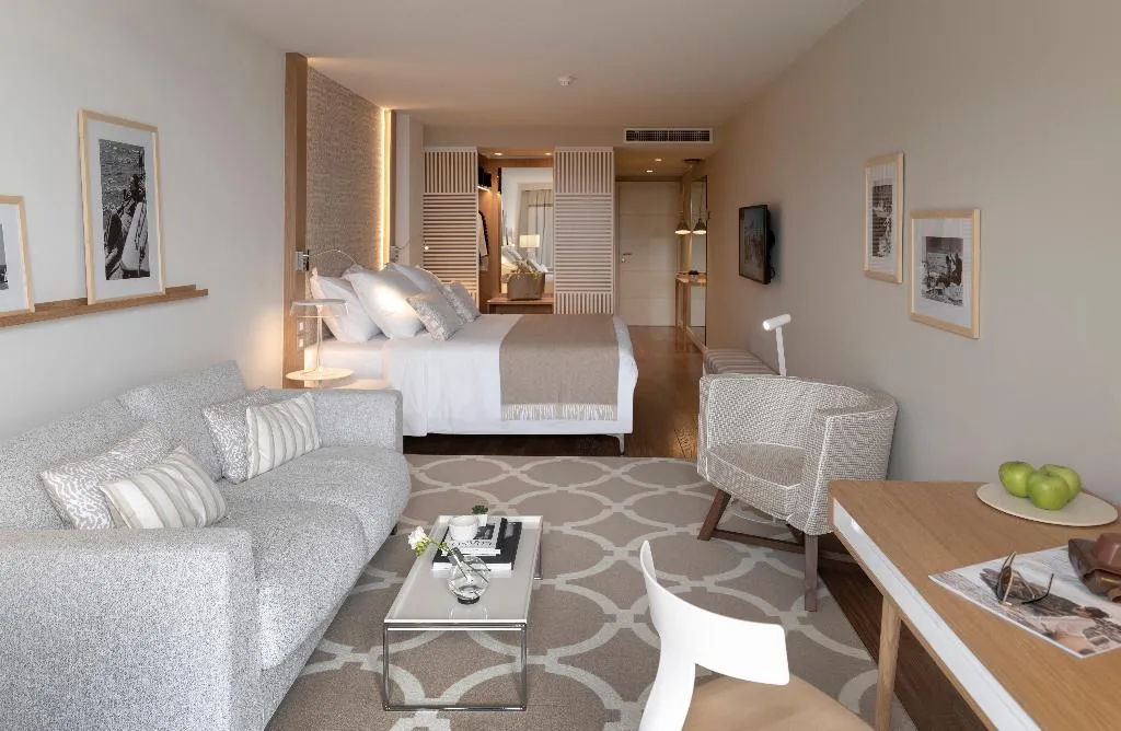 DOUBLE DELUXE SEA VIEW WITH BALCONY Room, Bellevue Dubrovnik, Dubrovnik