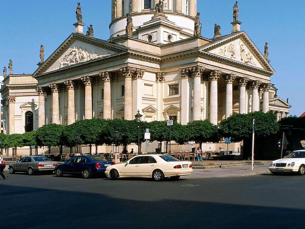 Sports and Entertainment, B&B HOTEL Berlin City West, Berlin