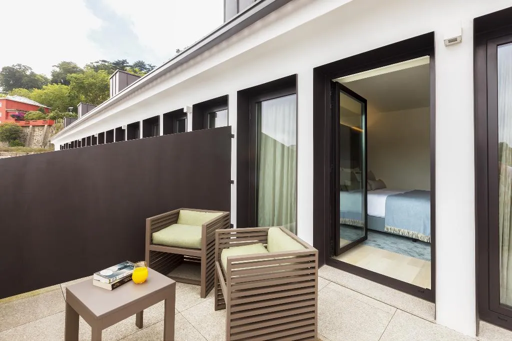 TWIN PREMIUM Room, Neya Porto Hotel, Porto