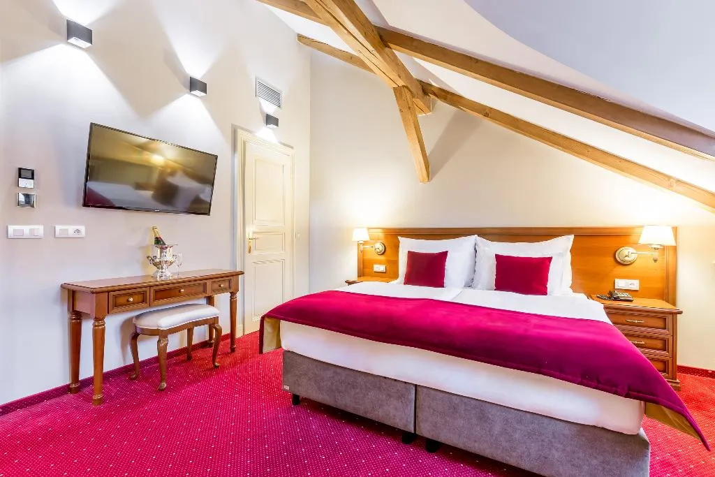 SUITE EXECUTIVE TWO BEDROOMS Room, Hotel Caruso Old Town Prague, Prague