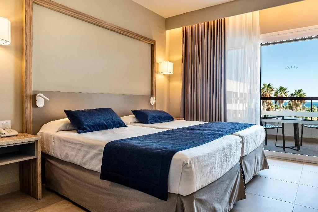 JUNIOR SUITE STANDARD Room, Estival Park Almaris, Costa Brava