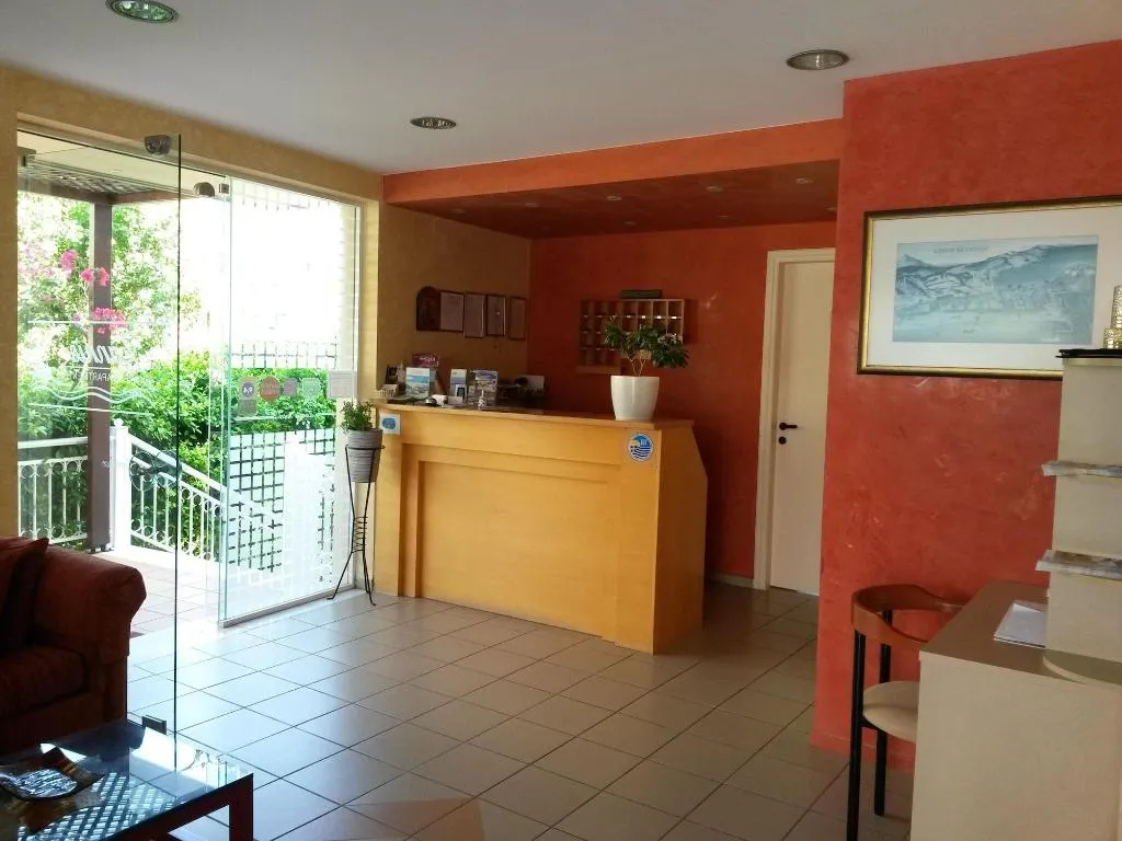Lobby, Zannis, Crete