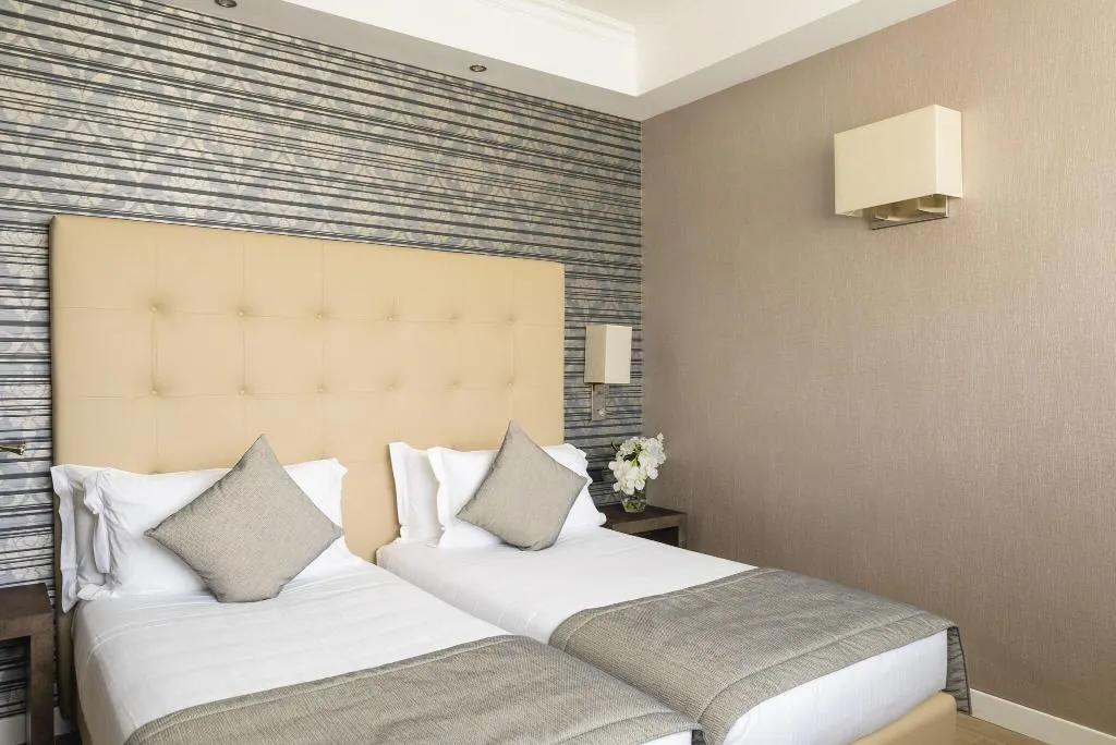 TWIN DELUXE Room, Windsor, Milan