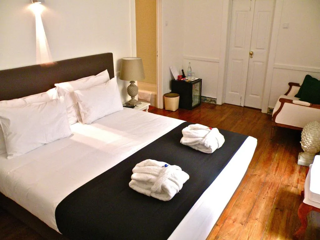 DOUBLE STANDARD Room, Palacio Ramalhete, Lisbon
